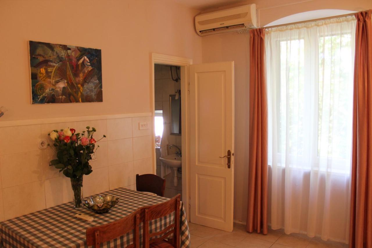 Adagio Theatre Apartment Σπλιτ Εξωτερικό φωτογραφία