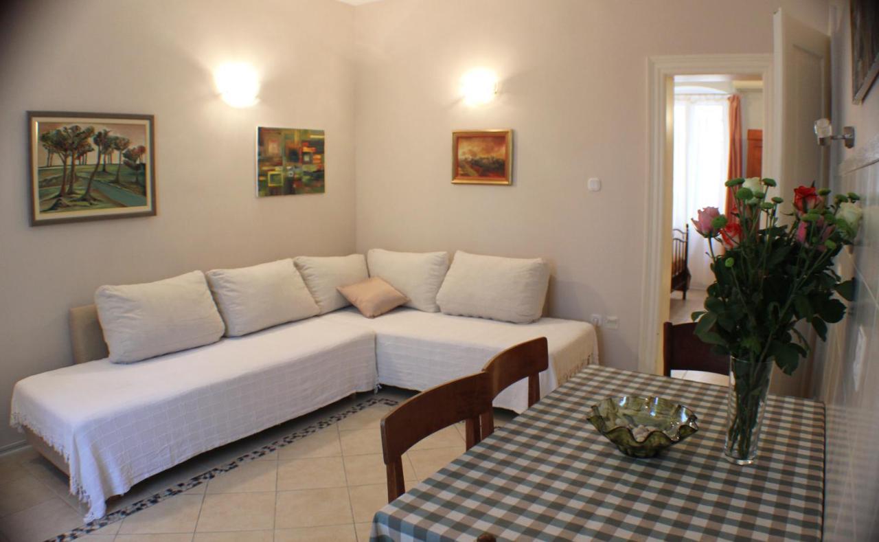 Adagio Theatre Apartment Σπλιτ Εξωτερικό φωτογραφία