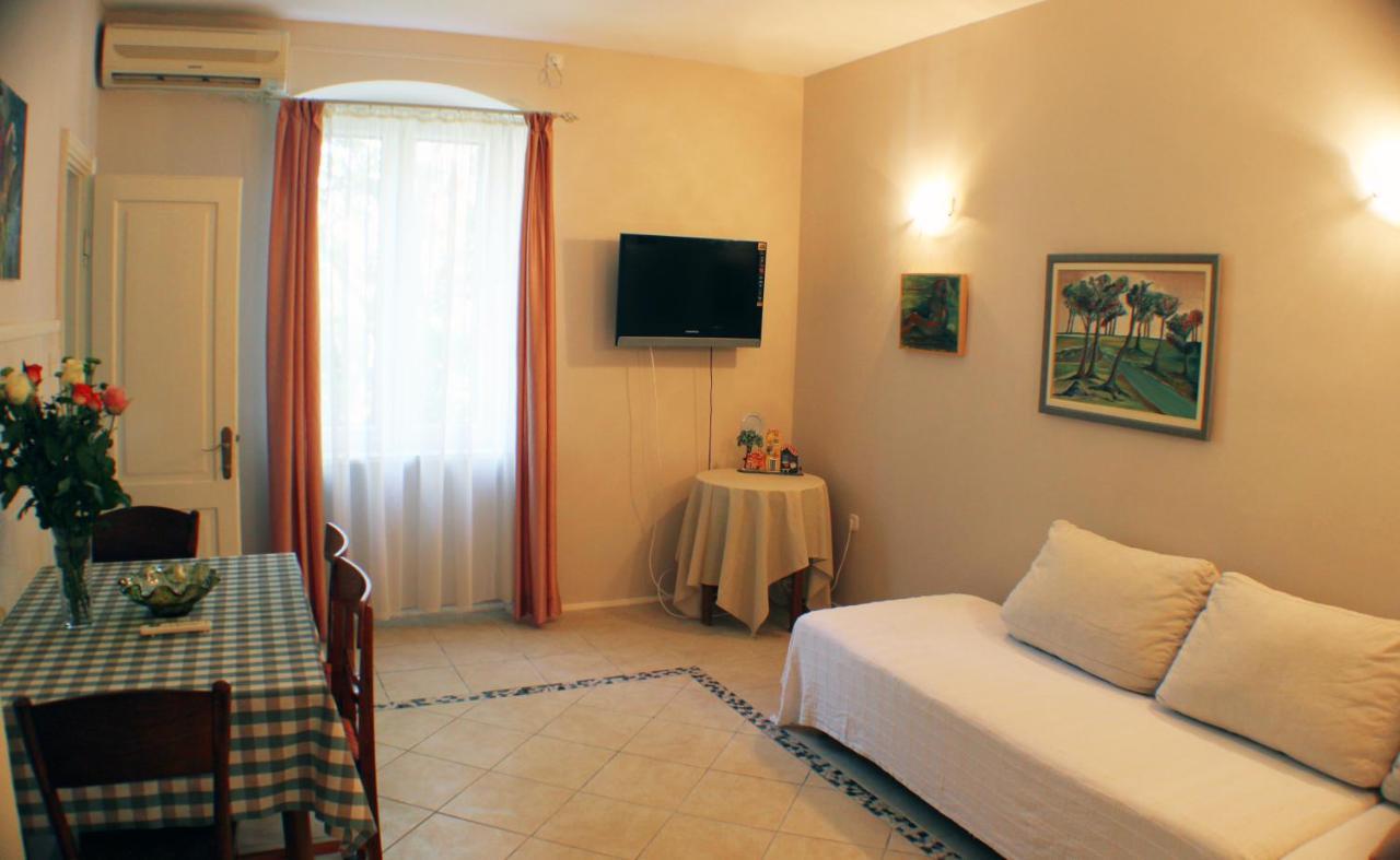 Adagio Theatre Apartment Σπλιτ Εξωτερικό φωτογραφία