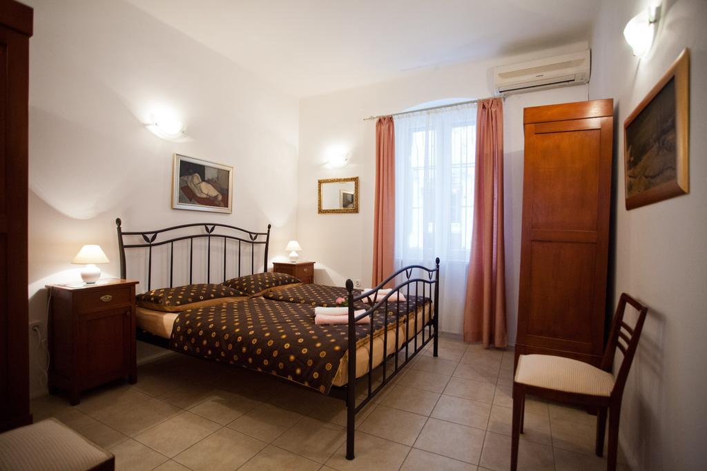 Adagio Theatre Apartment Σπλιτ Δωμάτιο φωτογραφία